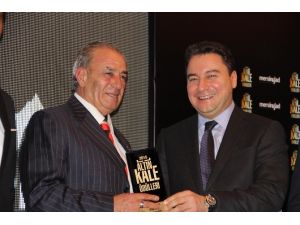 Mersin’i Trenle Ankara Ve İstanbul’a Bağlayacağız