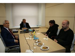 Nilüfer Belediyesinde Vatandaş İle Vekiller Buluştu