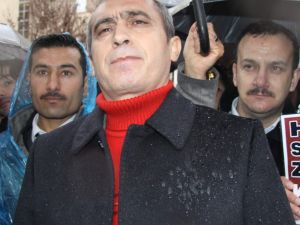 Kendisi Gelip Teslim Oldu