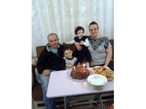 Ailesi Kaybolan Astsubayı Bekliyor