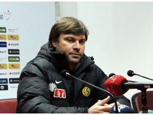 Eskişehirspor Ertuğrul Sağlam İle Yollarını Ayırdı