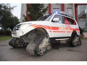 4x4 Kar Paletli Ambulans Göreve Çıktı