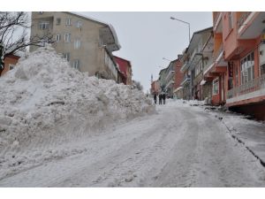 Pülümürde Beyaz Esaret