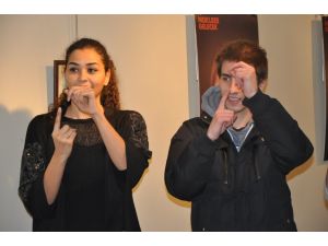 (Özel Haber) İşaret Dilinin De Şivesi Varmış