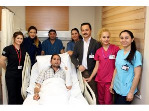 Kopan Serçe Parmak, Yerine 4 Saatte Dikildi