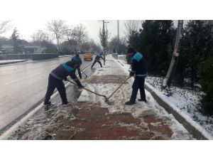 İstanbul’da Buzlanmalara Karşı Tedbir Alındı
