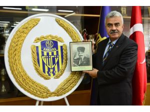 115 Yıllık Çınarın Kapısına Kilit Vurulacak
