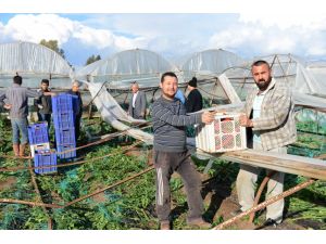 Kumluca’da Yaralar Sarılmaya Çalışılıyor