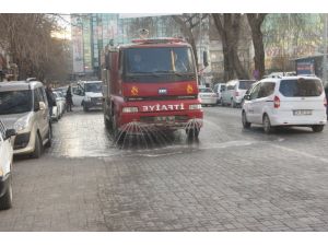 (Özel Haber) Kış Ortası Tozdan Yollar Sulandı