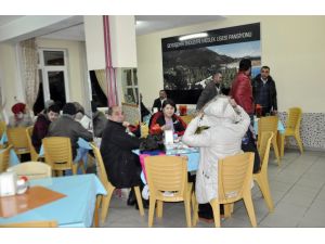 Seydişehirde Yolda Kalan Vatandaşlar Yurtlara Yerleştirildi