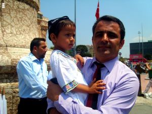 Türkçe Konuşan Ülkeler Uluslararası Gazeteciler Derneği Genel Başkanı Yavuzaslan: