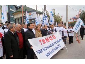 Mmo Mersin Şubesi Üyelerinden Siyah Çelenkli Eylem