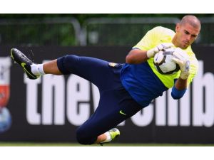Resmen Manchester’da