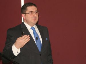 Çenesiz: Girişimciler Kararlı Olmalı