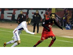 İş Erkan’ın İknasına Kaldı