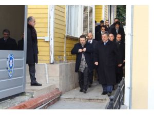 Gül O Karakolu Ziyaret Etti