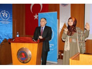 İşaret Dili Üniversitede Ders Oldu