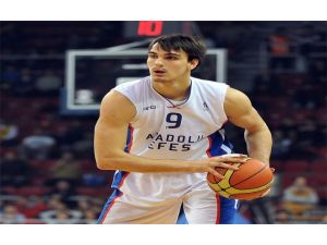 Anadolu Efes Euroleague’de Galip