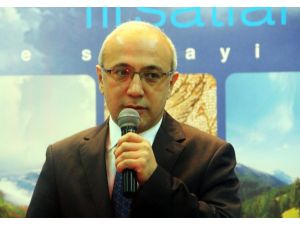 Bakanlar İş Adamları İle Bir Araya Geldi