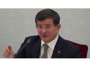 Başbakan Davutoğlu Fransa’ya Gidiyor