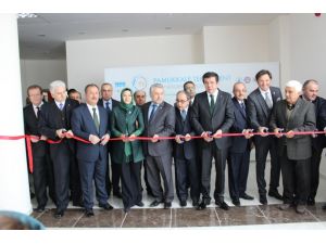 Bakan Zeybekci: Türkiye Olarak Paraya İhtiyacımız Yok