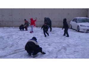 Hataya 3 Yıl Aradan Sonra Kar Yağdı