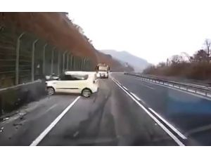 Kaza İçin Durdular Kaza Kurbanı Oldular