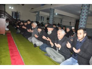 Doğu Türkistan İçin Sabah Namazında Buluştular