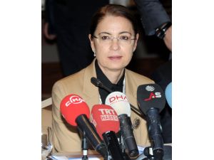 Aile Ve Sosyal Politikalar Bakanı Ayşenur İslam: