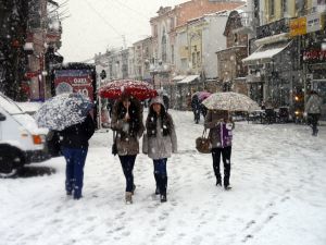 Edirne Beyaza Büründü