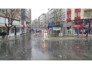 Silivride Kar Yağışı Hızlandı