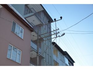 (Özel Haber) Sedaş Köye Fazla Voltajda Elektrik Verdi: 300 Bin Tl’lik Hasar Oluştu