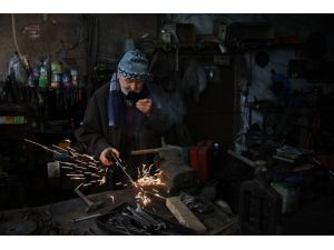(Özel Haber) 94 Yaşında Gençlerle Güreş Tutuyor