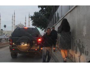 Bu Kaldırımda Yürümek O Kadar Da Kolay Değil