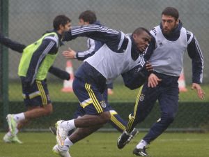 Fenerbahçe, Hazırlıklarını Antalyada Sürdürüyor