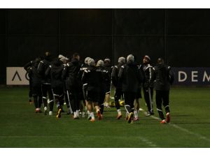 Beşiktaş, İkinci Yarı Hazırlıklarına Başladı