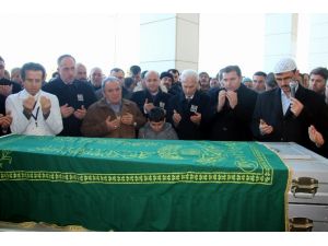 İkinci Çocuğunu Göremedi