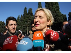 Melda Onur: Cumhuriyetin Yaptığı Başbakanın Yürüyüşe Katılması Kadar Değerli