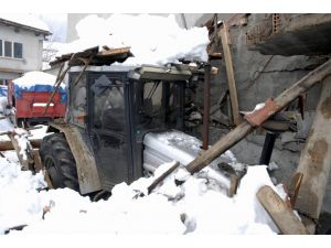 İnönü Kar Esareti Altında