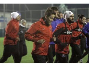 Sakatlığı Nedeniyle Milli Takım Kampından Geri Döndü