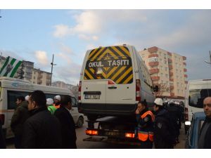 Bursada İlçe Plakalı Servis Trafikten Men Edildi, Servisçiler Ayaklandı