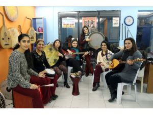 Namus Belasını Bir De Kadınlardan Dinleyin