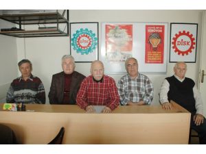 Toplanan İmzalar Sağlık Müdürlüğüne Verildi