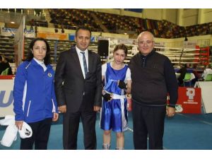 Ringte Kıyasıya Mücadele Devam Ediyor