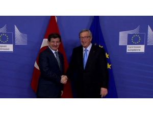 Davutoğlu, Ab Komisyonu Başkanı Juncker İle Görüştü