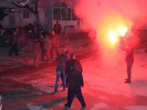 Üretici Zeytini Ucuza Satıyor