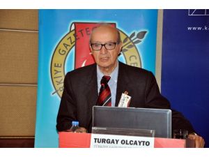 Mağdur Cumhuriyet’miş Gibi Ziyaretler Sürüyor