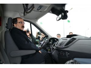 Vali Coş Ambulans Şoförü Oldu