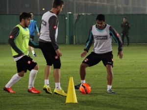 Adanaspor Tempoyu Artırdı