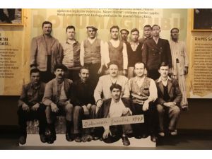 Nazım Hikmet’le İlgili Herşey